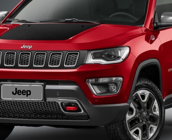 2017 Jeep Compass Trailhawk front quarter unveiled Copy - India Bound 2017 Jeep Compass Officially Unveiled 2017 Jeep Compass Trailhawk front quarter unveiled Copy