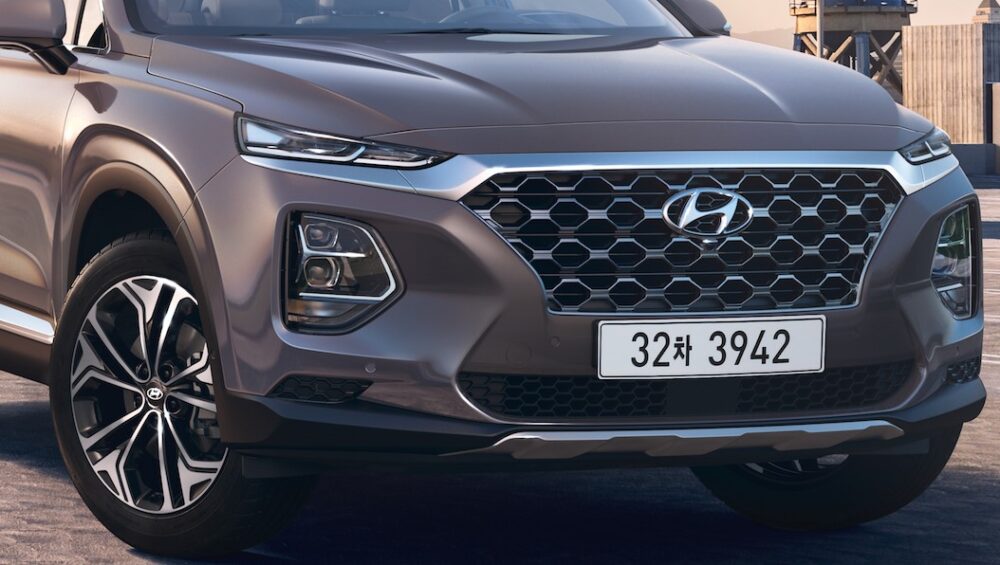 2018 All-New Hyundai Santa Fe SUV Unveiled