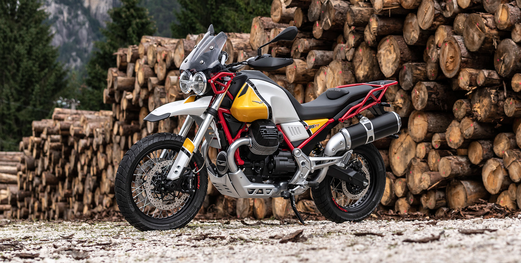 Moto Guzzi V85 TT 10 - Moto Guzzi V85 TT Adventure Motorcycle Officially Unveiled Moto Guzzi V85 TT 10