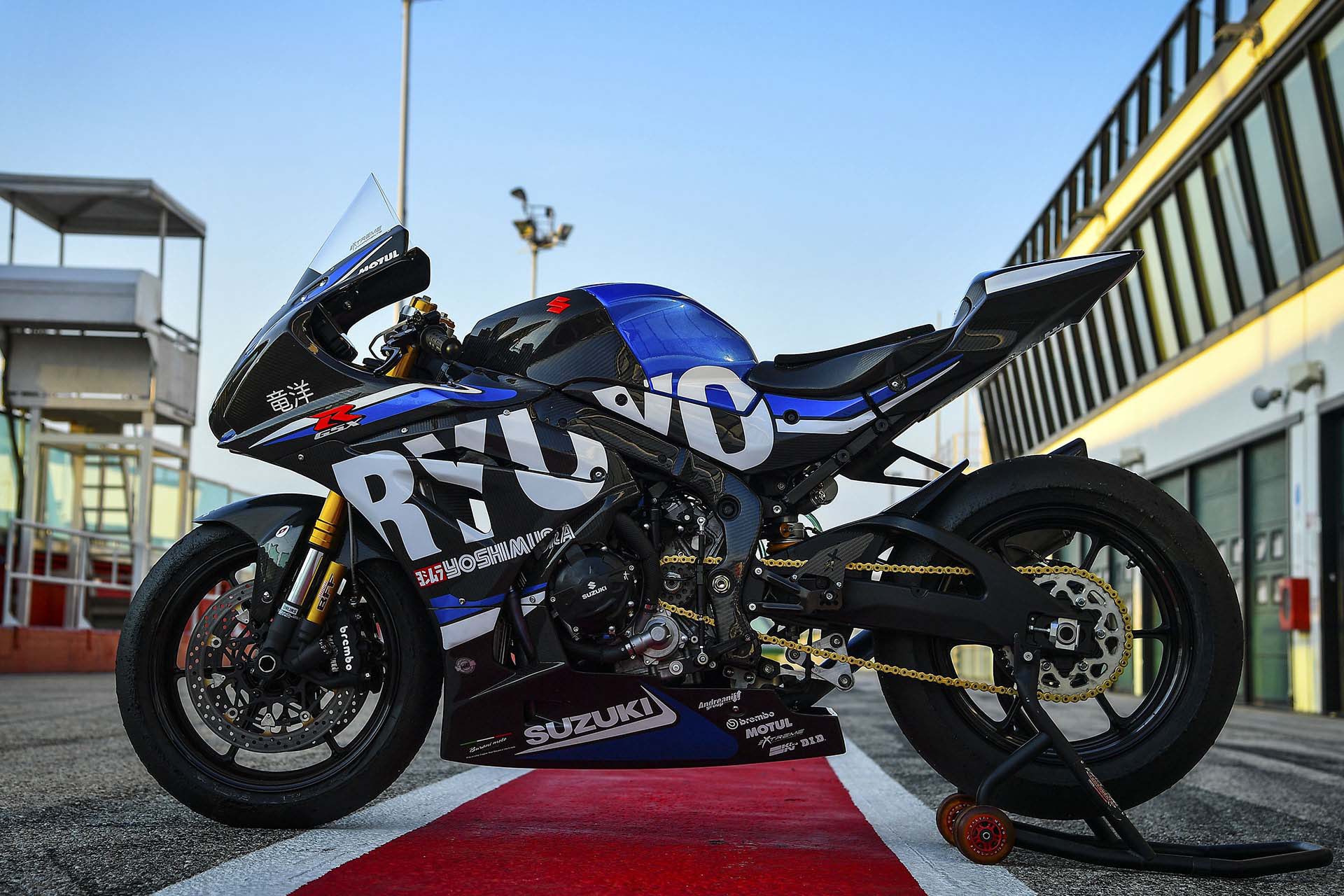 Suzuki GSX R1000 Ryuyo 17 - 212HP Suzuki GSX-R1000 Ryuyo Limited Edition Officially Unveiled Suzuki GSX R1000 Ryuyo 17