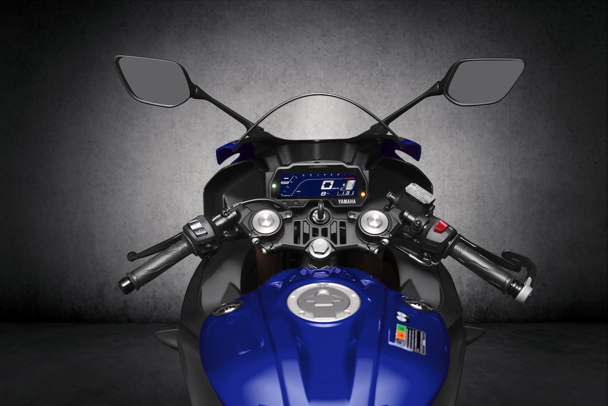 2019 Yamaha YZF R125 EU Yamaha Blue Detail 008 Tablet - INTERMOT 2018: All-New Yamaha YZF-R125 Officially Unveiled 2019 Yamaha YZF R125 EU Yamaha Blue Detail 008 Tablet