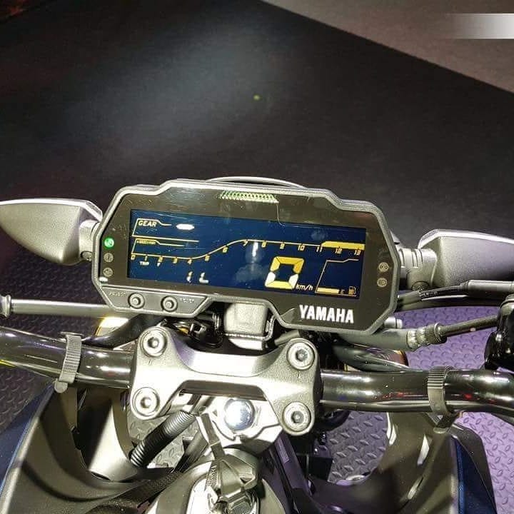 Yamaha MT-15 Console