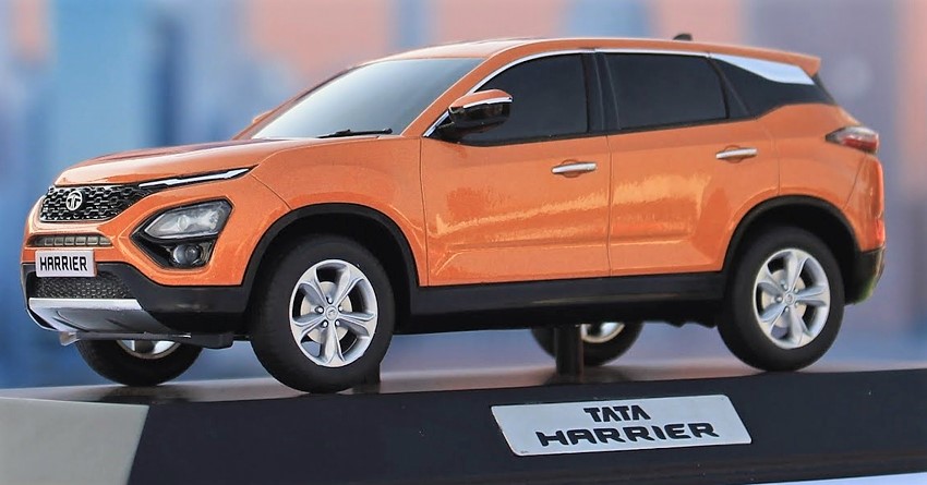 1:20 Tata Harrier Scale Model