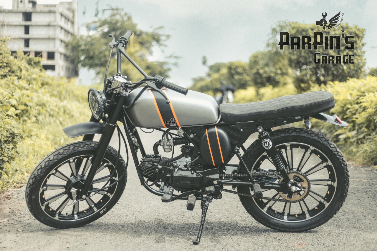 Hero Honda Splendor 'Gray Hawk'