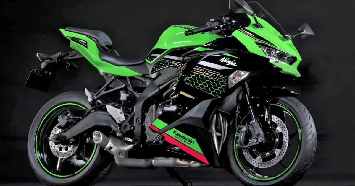 Kawasaki Ninja ZX-25R Pre-Bookings